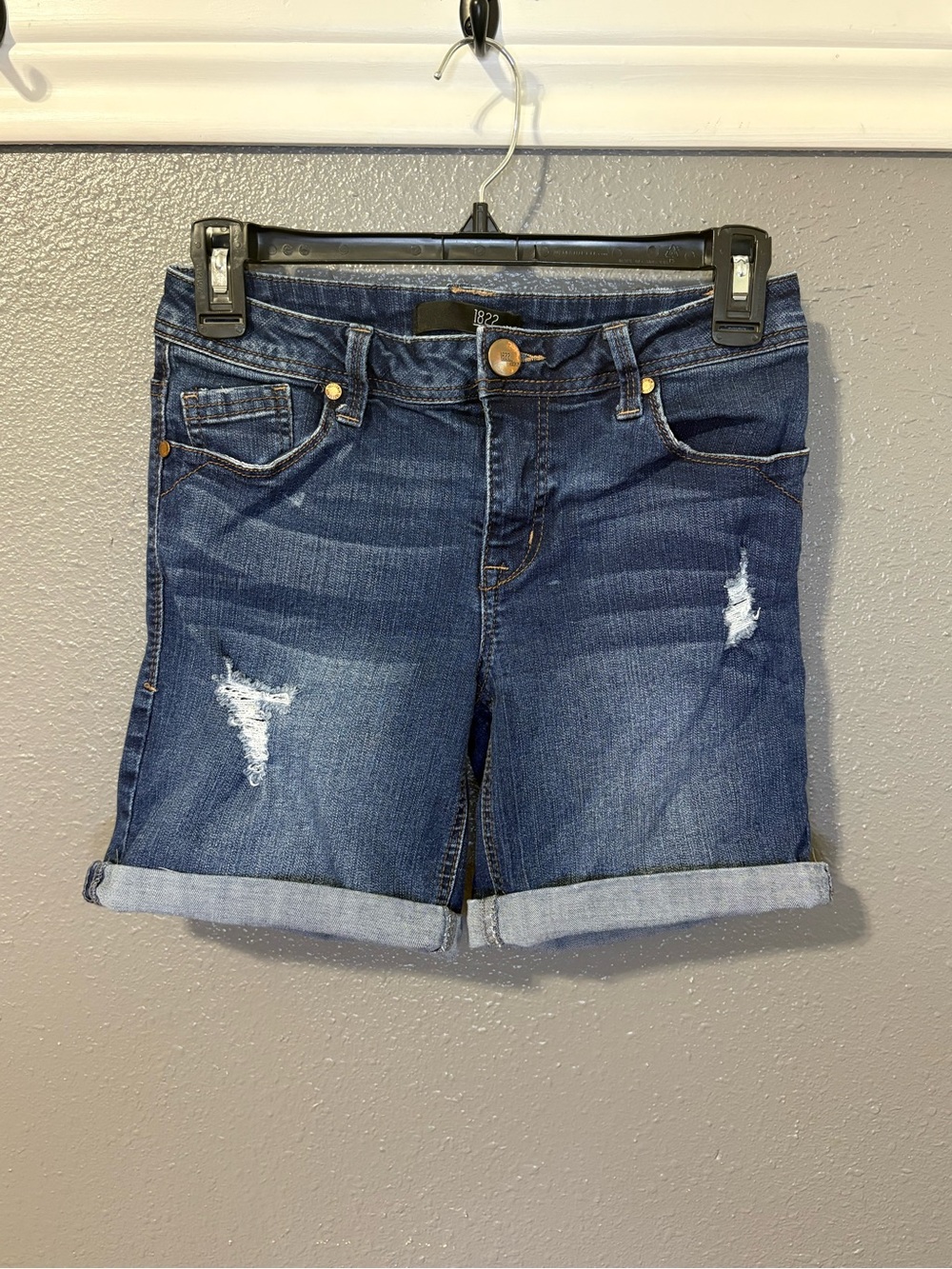 1822 Denim Bermuda shorts size 4 (SKU 286)